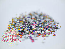 Load image into Gallery viewer, Blue Flash crystal glass rhinestones